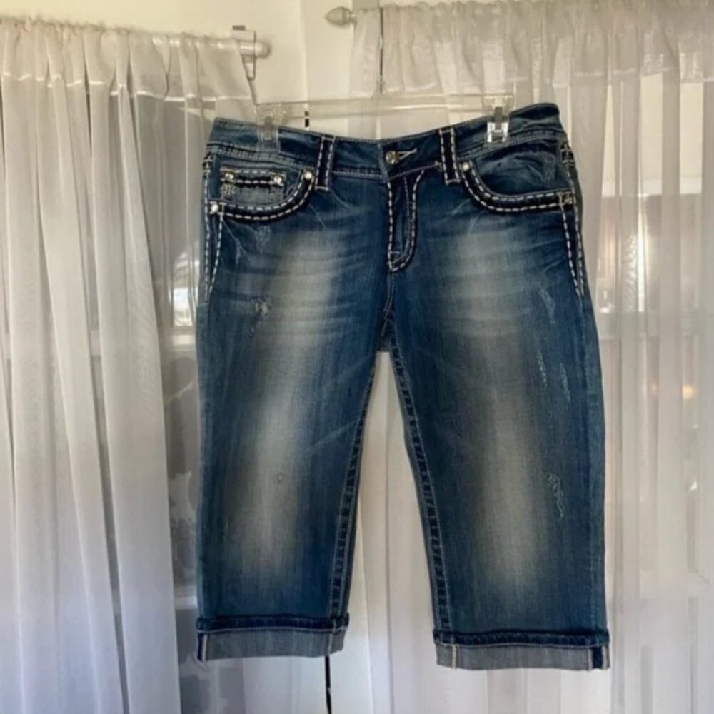 Miss Me Capri Jeans Brand New Size: 31 NEVER WORN